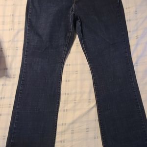 Womens Levi's Jeans size 33